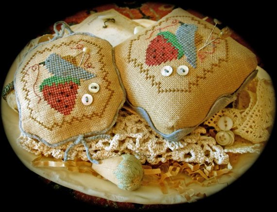 click here to view larger image of Stitching Things Pin Cushion ()