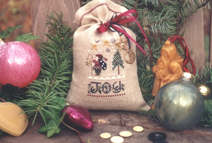 click here to view larger image of Christmas Treat Bag (counted cross stitch kit)