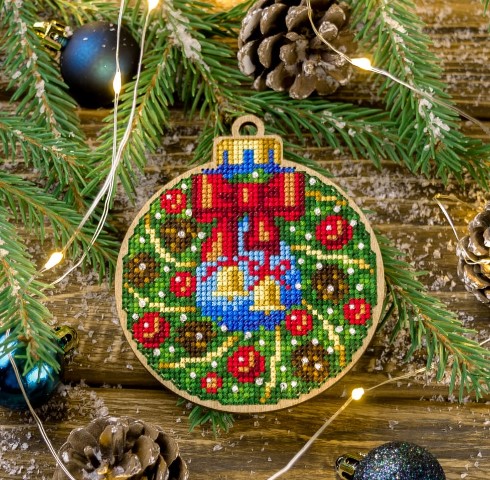 click here to view larger image of Cross Stitch Kit/Wood - FLW-003 (counted cross stitch kit)