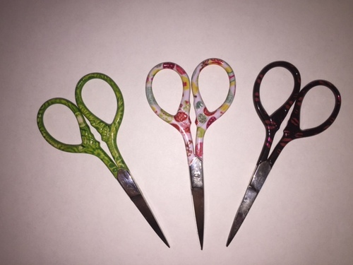 click here to view larger image of Egg Hunt Scissors (center) (accessory)